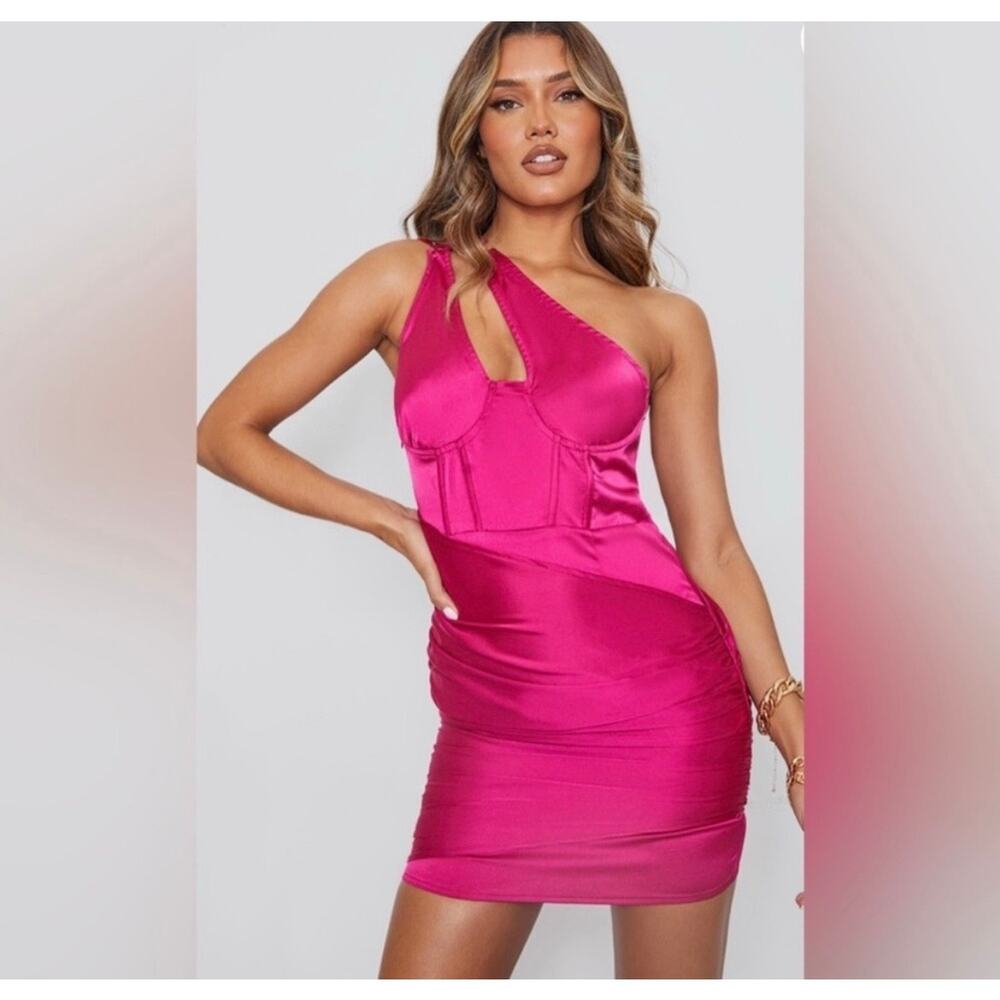 Women’s/Juniors Pretty Little Thing Cocktail Dress Size 0
